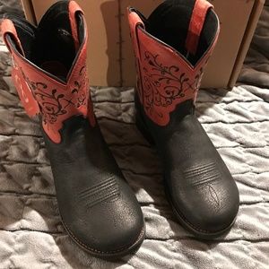 New Twisted X Women's Barn Burner 8".